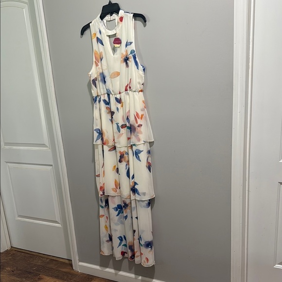 PinkBlush Floral Sleeveless Halter Maxi Dress NWT - Picture 1 of 7